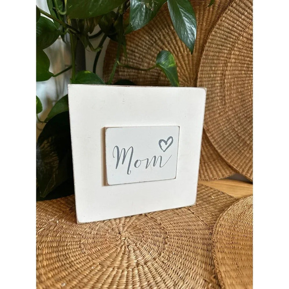 Quill to Paper by Sixtrees MOM wooden sign - Picture 1 of 6